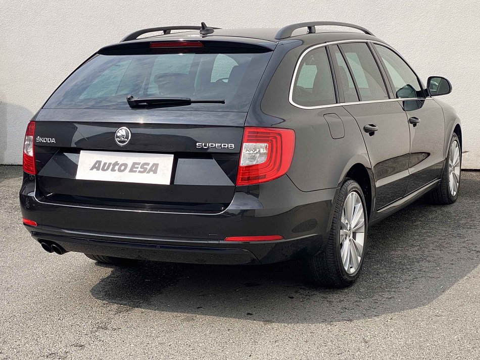 Škoda Superb II 2.0 TDi Ambition