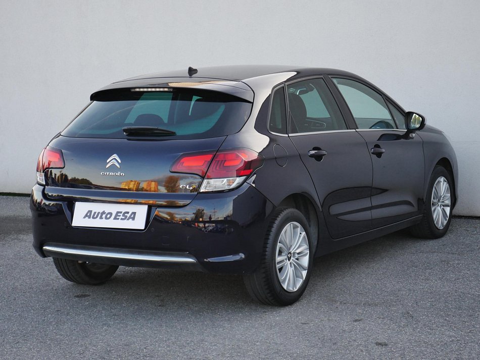 Citroën C4 1.2 PT Selection