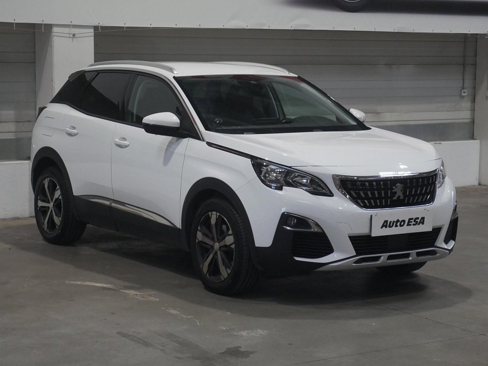 Peugeot 3008 1.2PT 