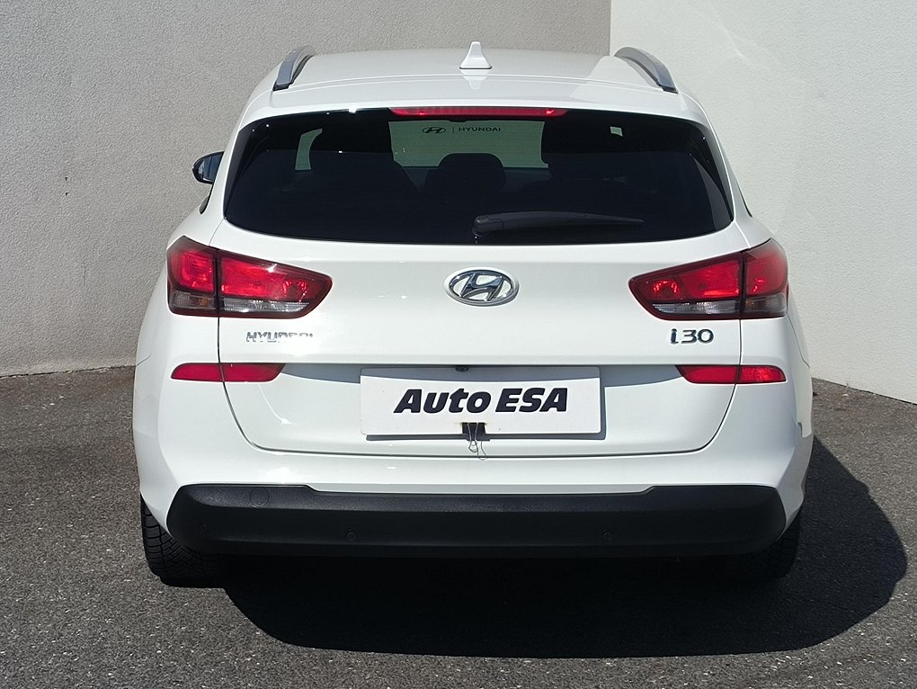 Hyundai I30 1.4i Go!