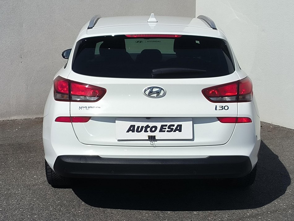 Hyundai I30 1.4i Go!