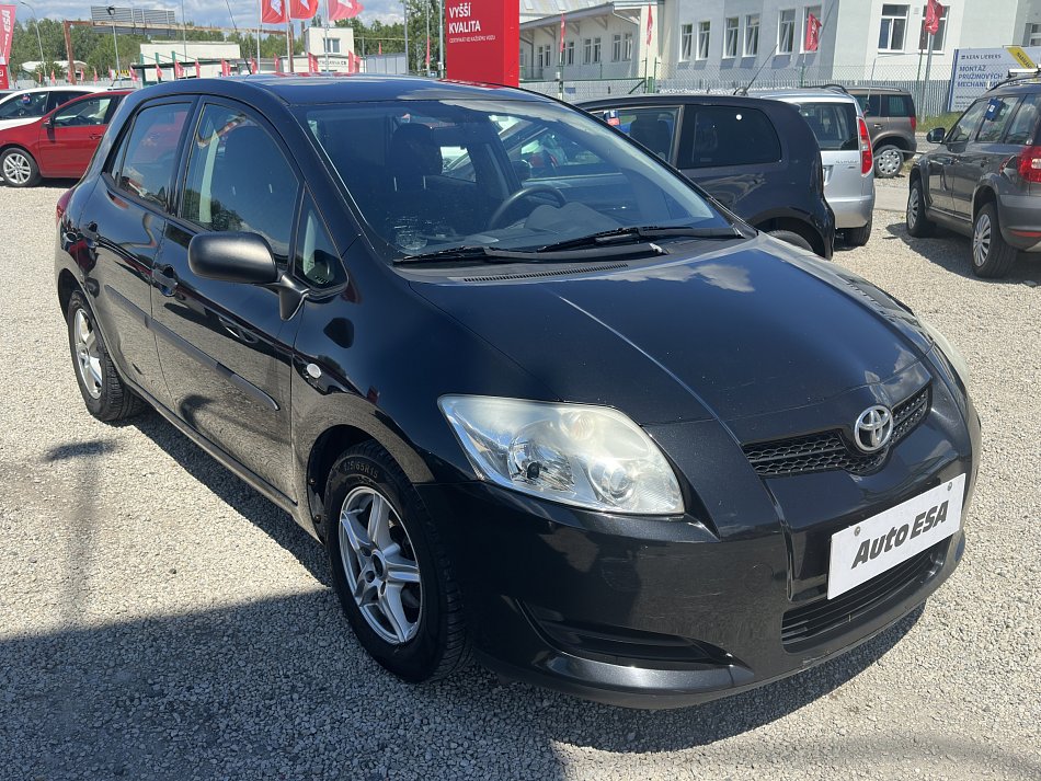 Toyota Auris 1.3 VVT- i 