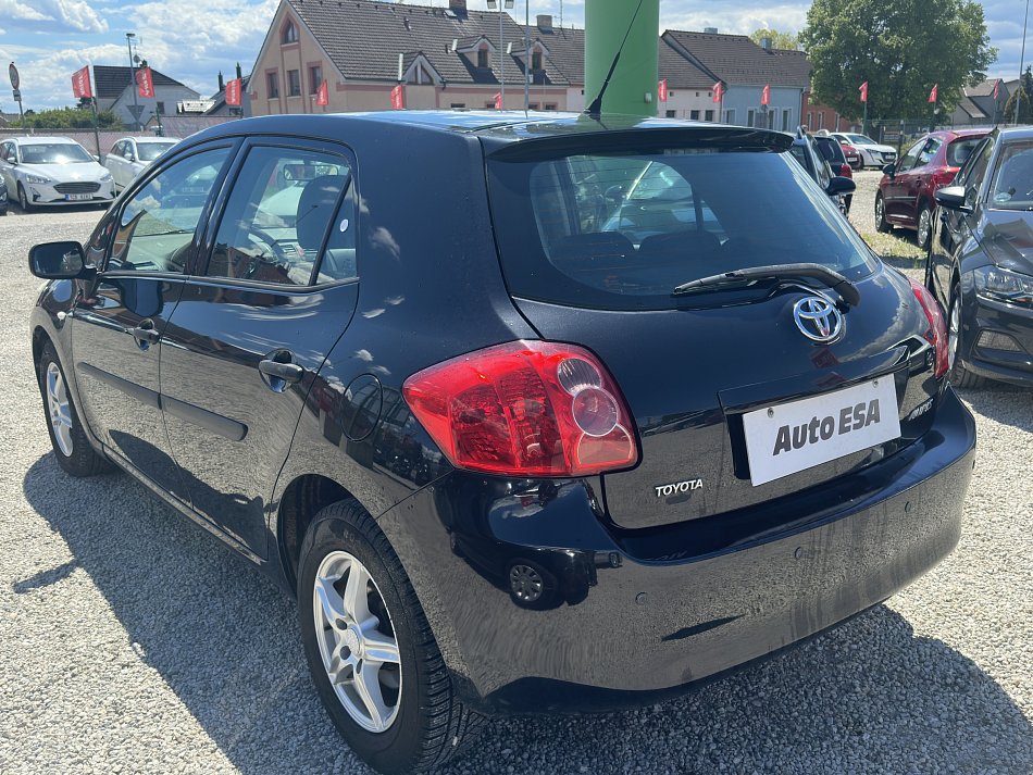 Toyota Auris 1.3 VVT- i 