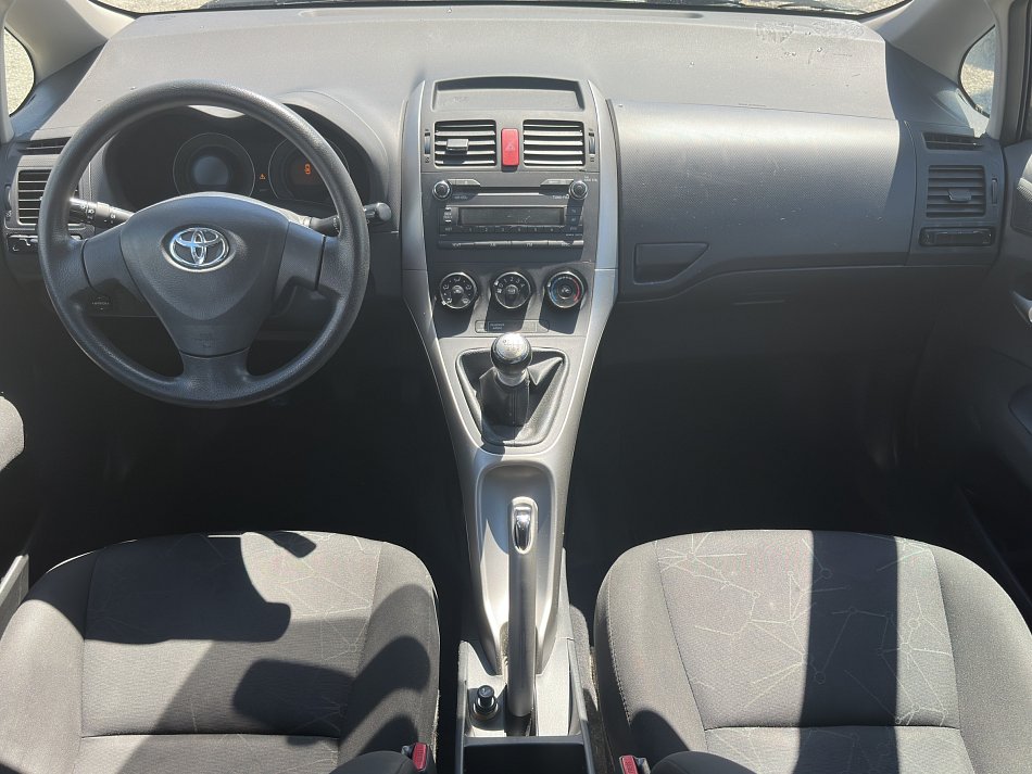 Toyota Auris 1.3 VVT- i 