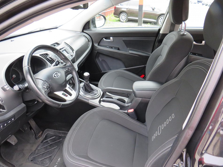 Kia Sportage 2.0 CVVT Vision AWD