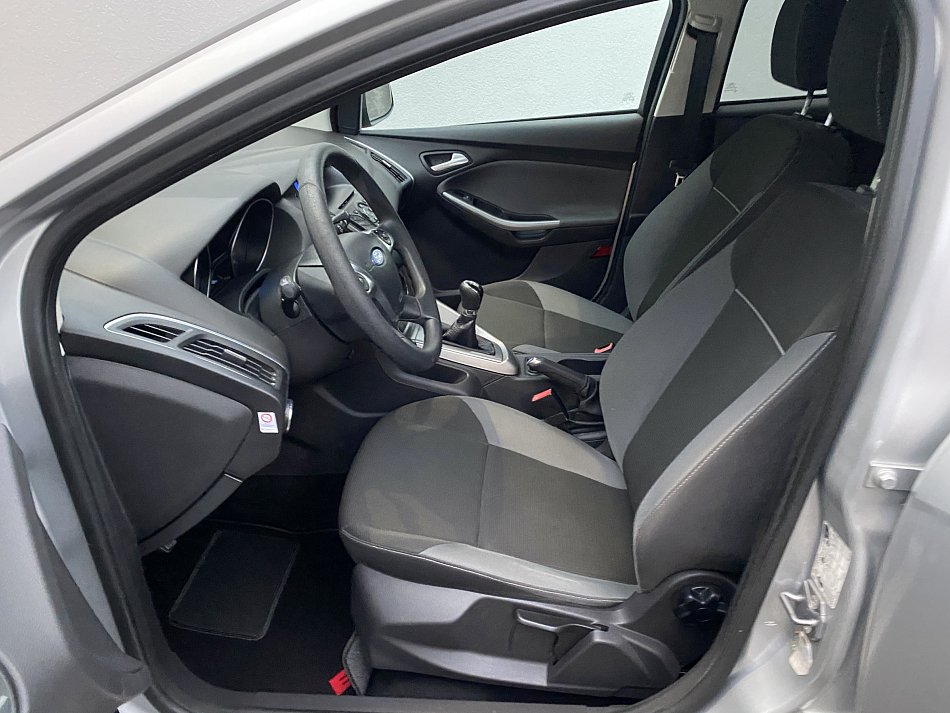 Ford Focus 1.6 Ti-VCT Trend