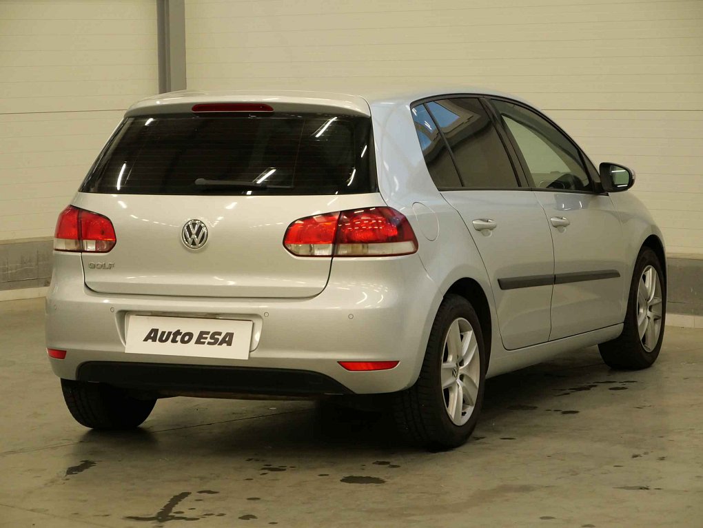 Volkswagen Golf 1.6i 