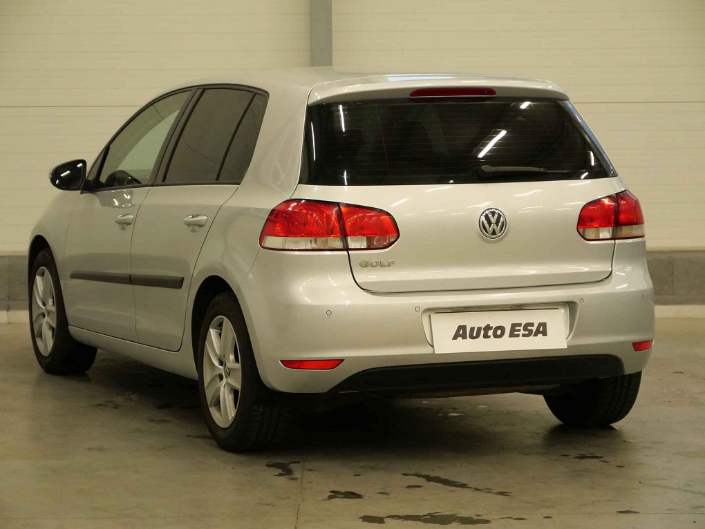 Volkswagen Golf 1.6i 