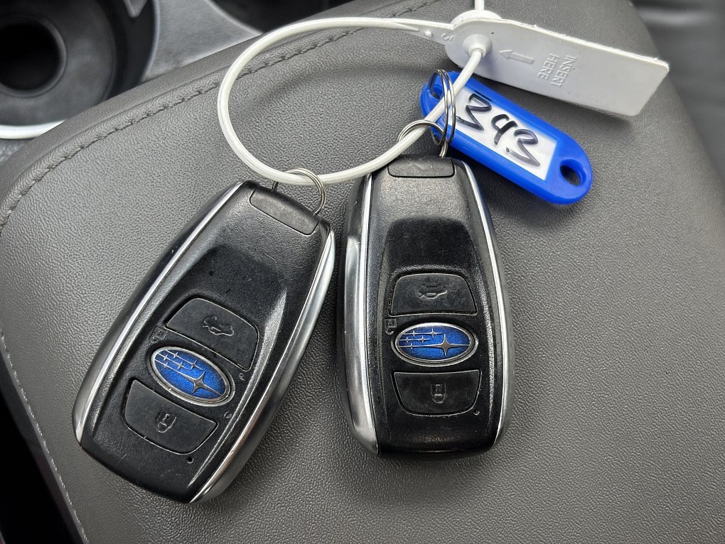 Subaru Outback 2.5 i  AWD FIELD