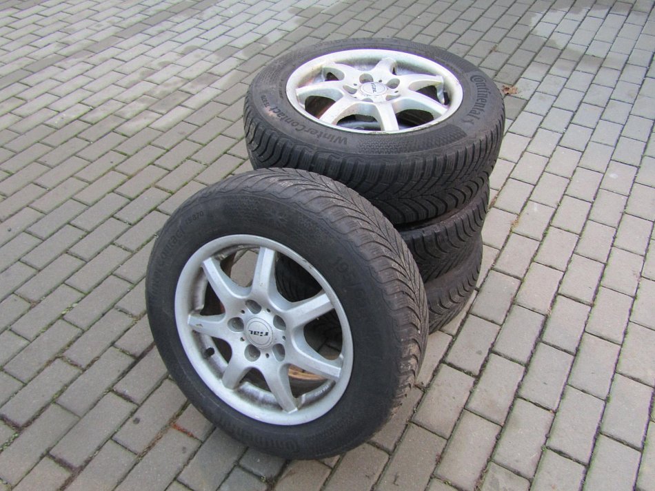 Škoda Octavia II 2.0 TDi Elegance