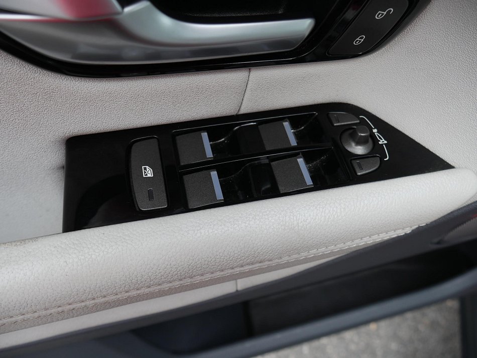 Land Rover Evoque 2.0TD4 Dynamic 4x4