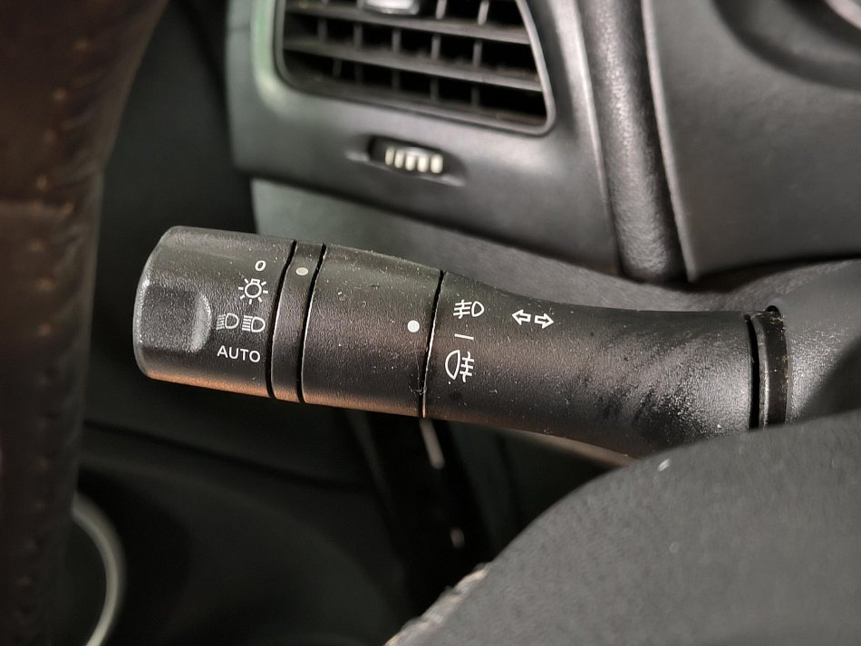 Renault Fluence 1.6i 