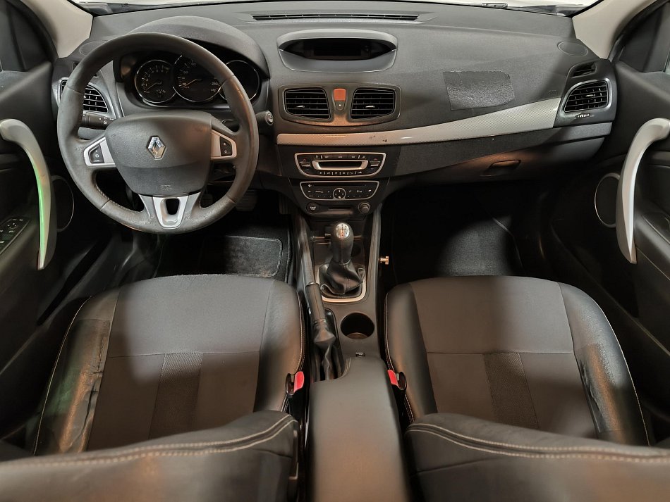 Renault Fluence 1.6i 