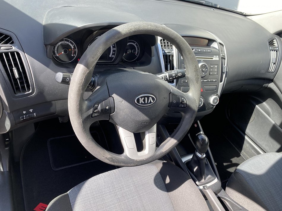 Kia Ceed 1.6 i 