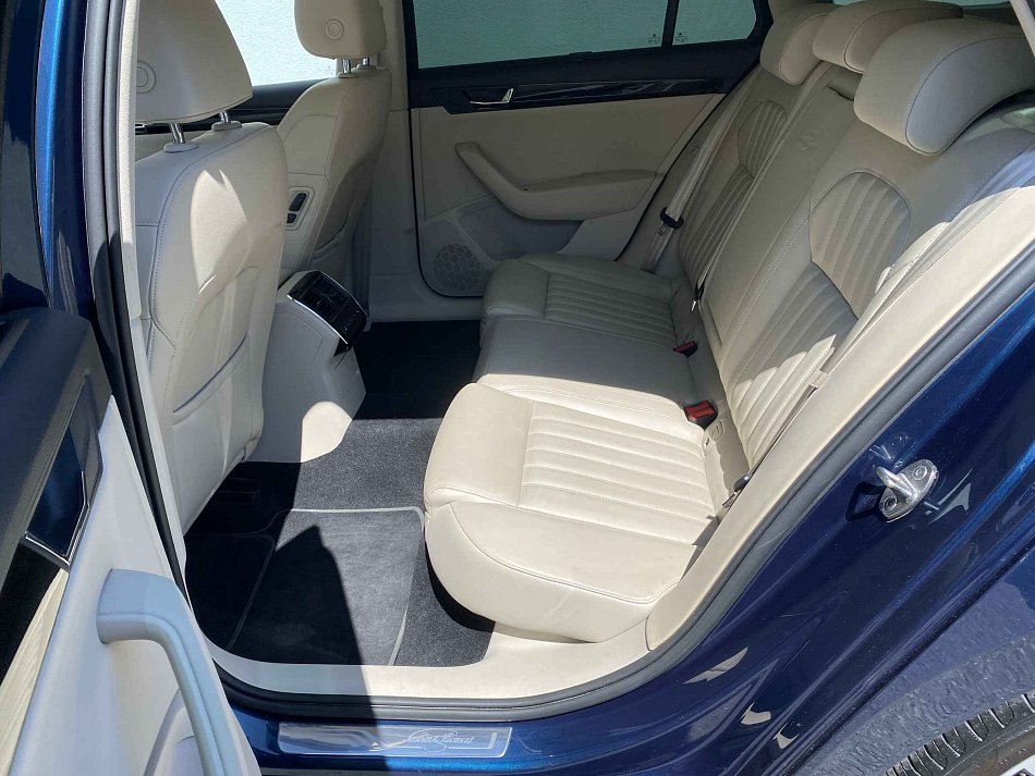 Škoda Superb III 2.0 TSi L&K 4x4