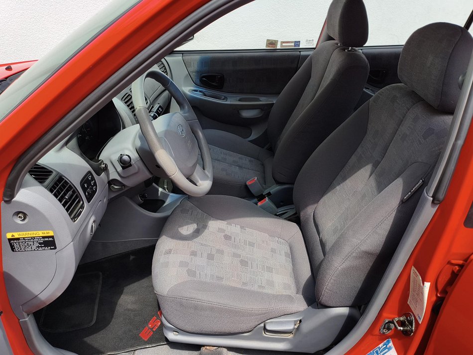 Hyundai Accent 1.4i 