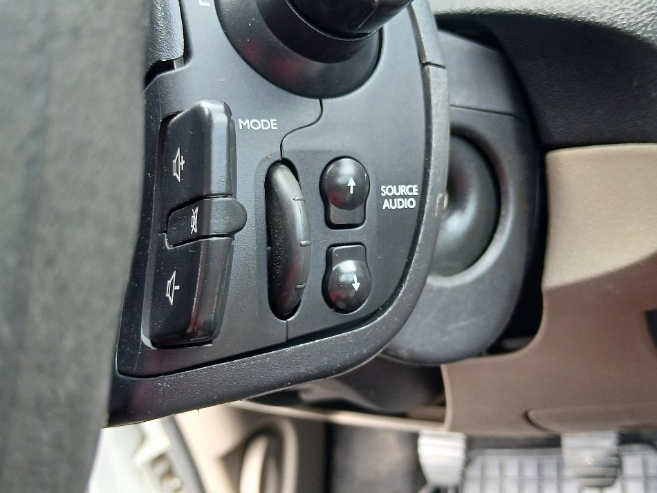 Renault Clio 1.2i 