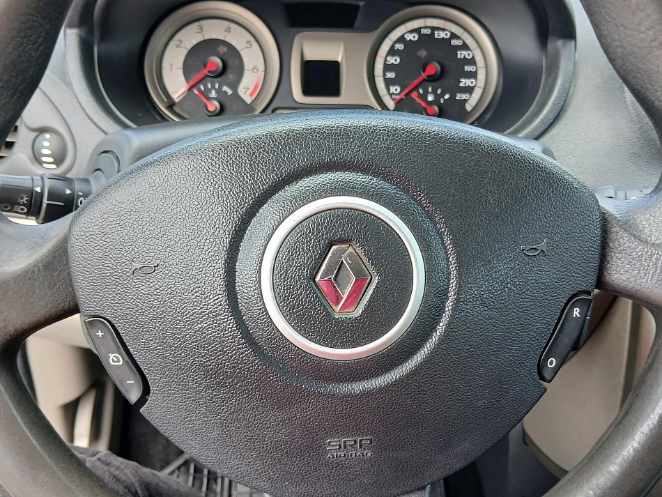 Renault Clio 1.2i 