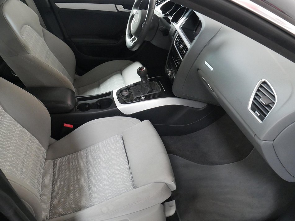 Audi A5 2.0TDi  quattro