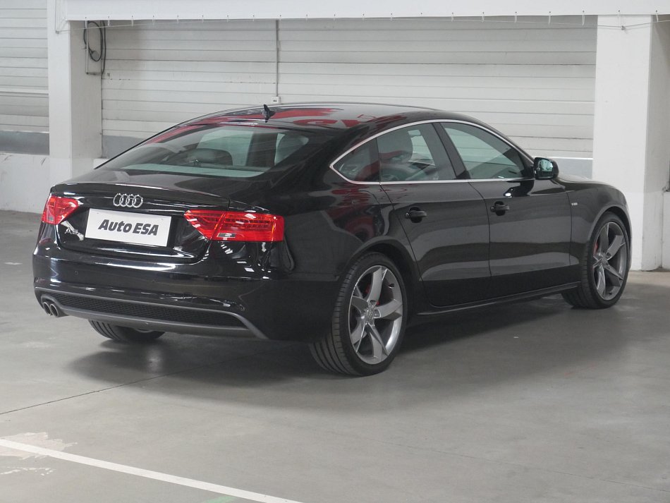 Audi A5 2.0TDi  quattro