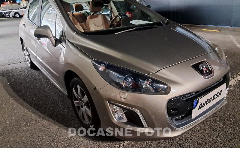 Peugeot 308 1.6 HDi 