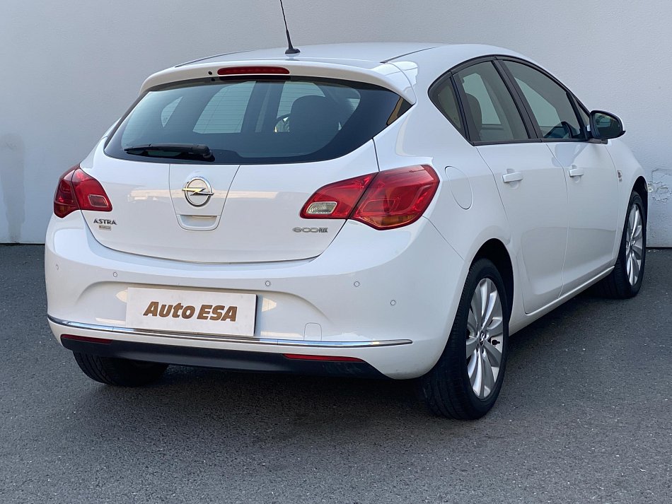 Opel Astra 1.6CDTi 