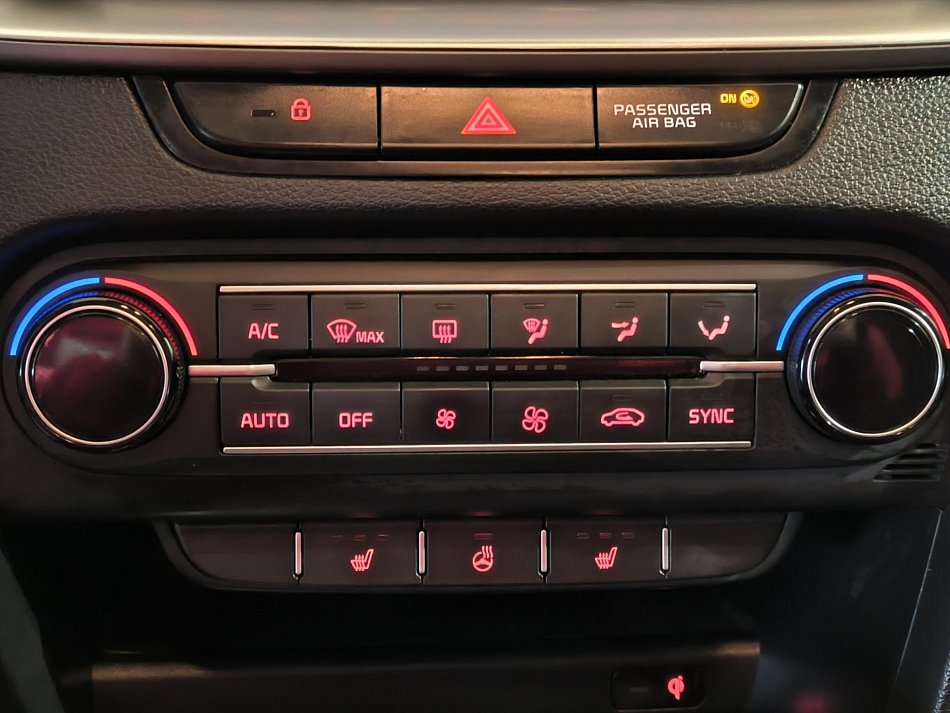 Kia Ceed 1.5 T-GDi TOP