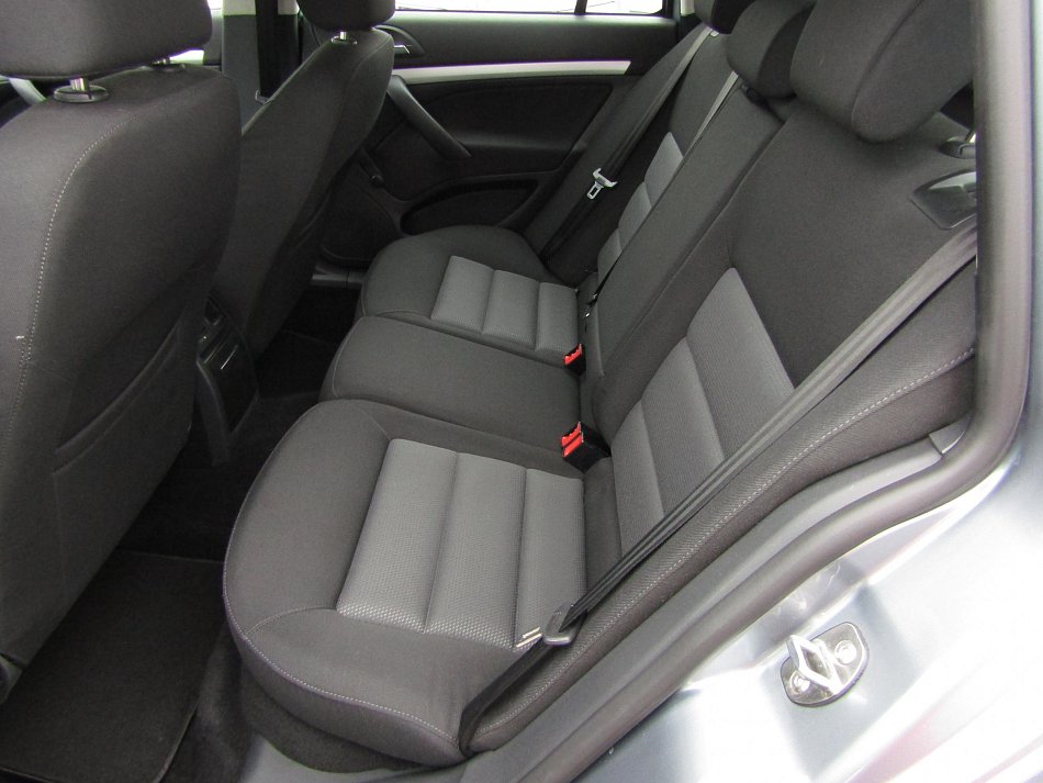 Škoda Octavia 1.6MPi Ambiente