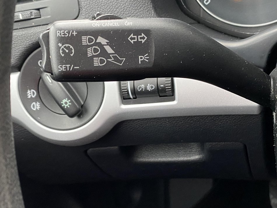 Škoda Octavia 1.6MPi Ambiente