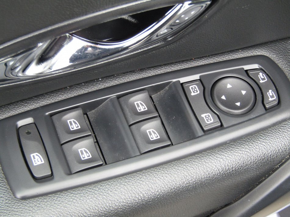 Renault Fluence 1.6 i 16V 