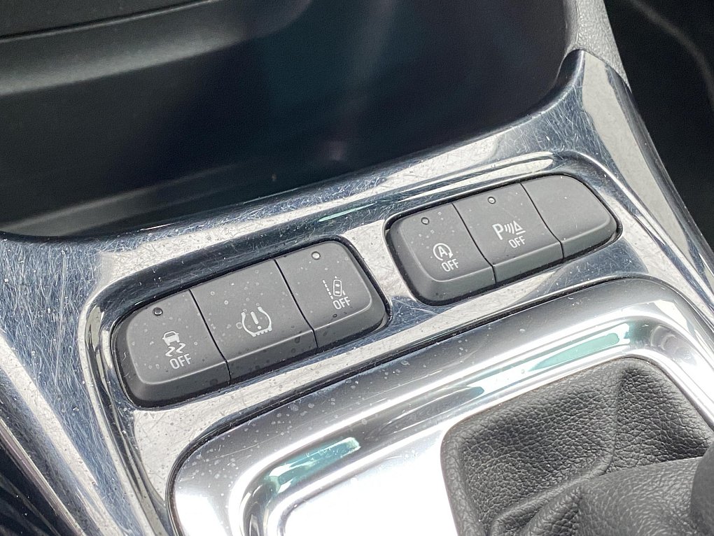 Opel Crossland X 1.2 PT Innovation