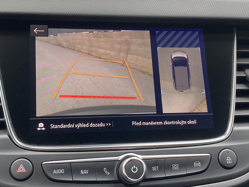 Opel Crossland X 1.2 PT Innovation