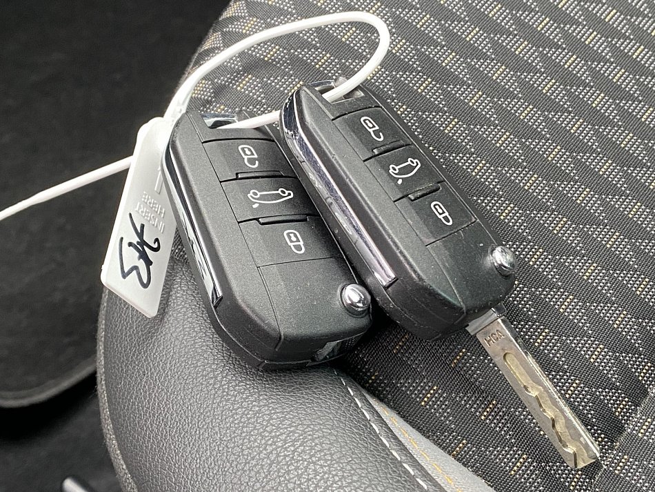 Opel Crossland X 1.2 PT Innovation