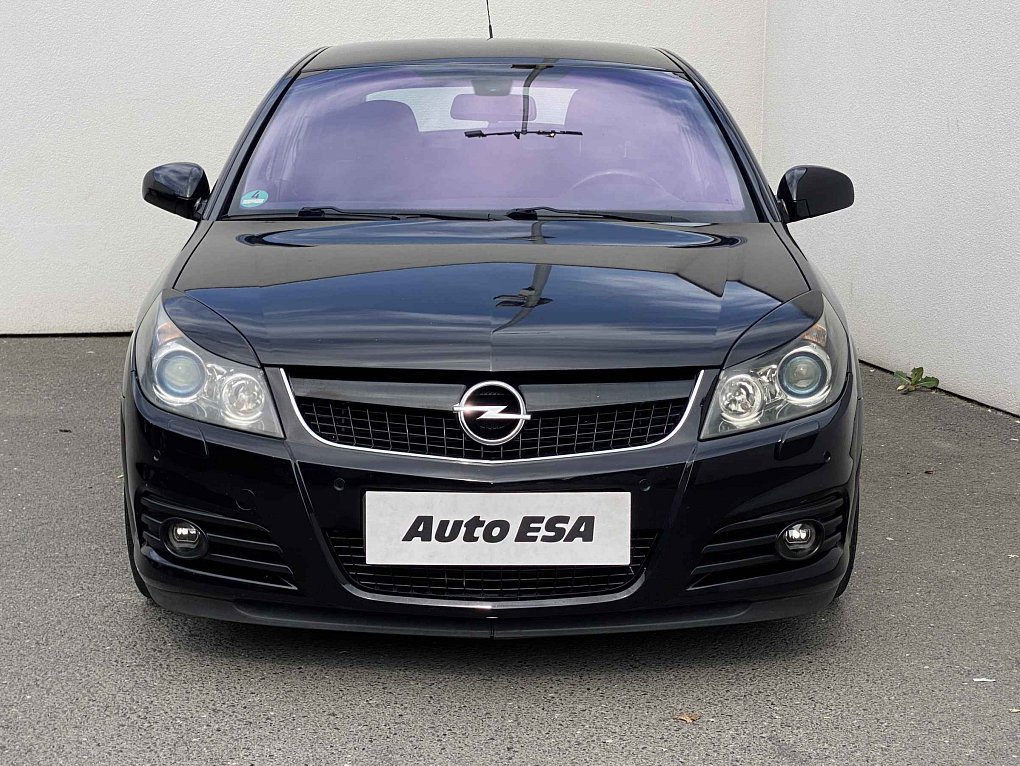 Opel Vectra 2.2i 16v 