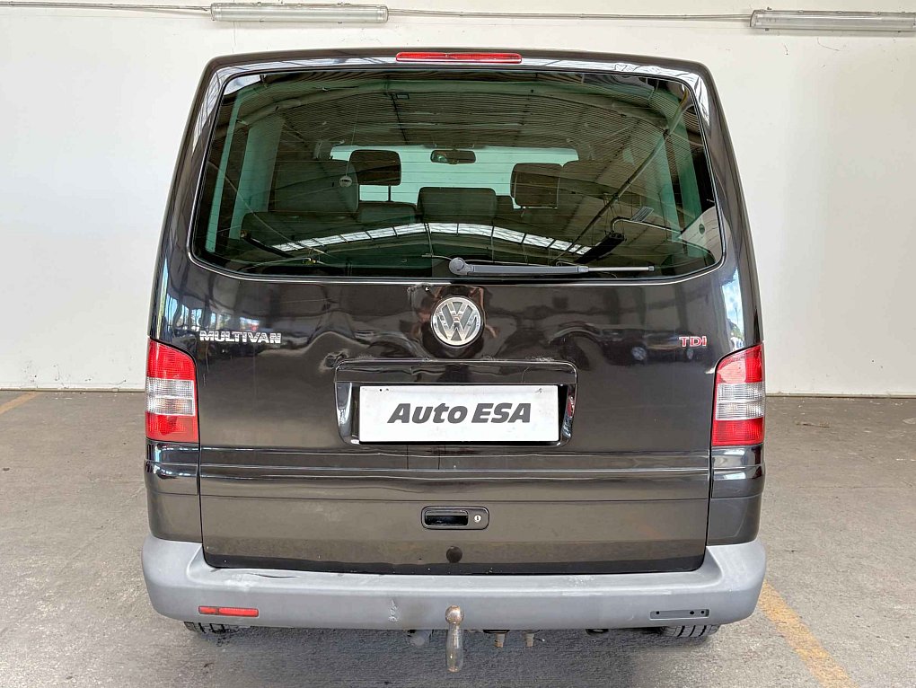 Volkswagen Multivan 2.5TDi 