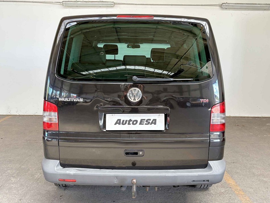 Volkswagen Multivan 2.5TDi 