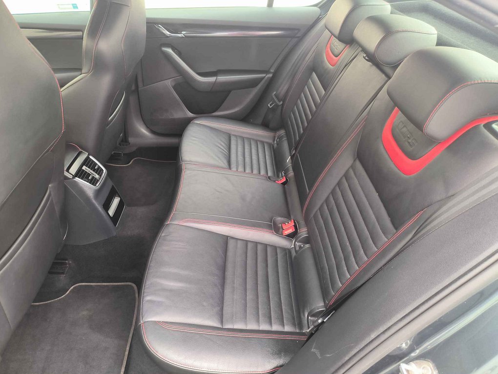 Škoda Octavia III 2.0TSi RS