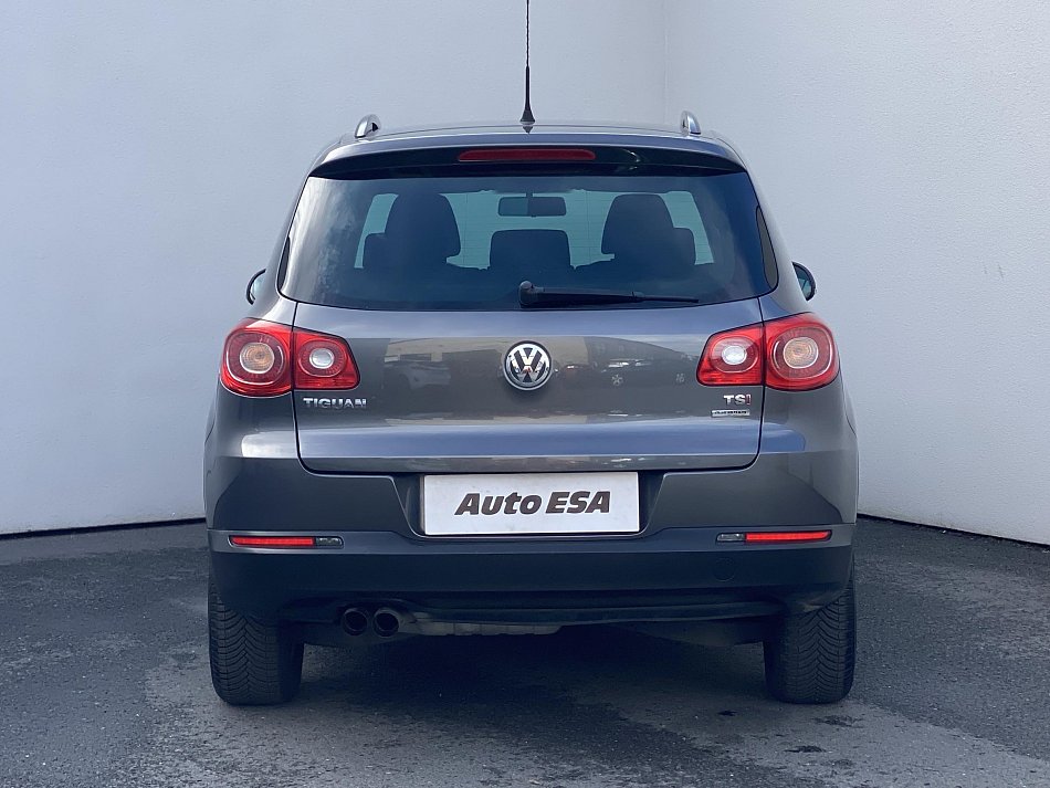 Volkswagen Tiguan 1.4 TSI 