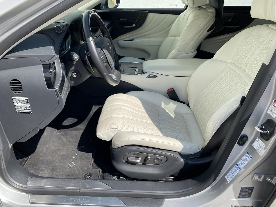 Lexus LS500H 3.5  4WD