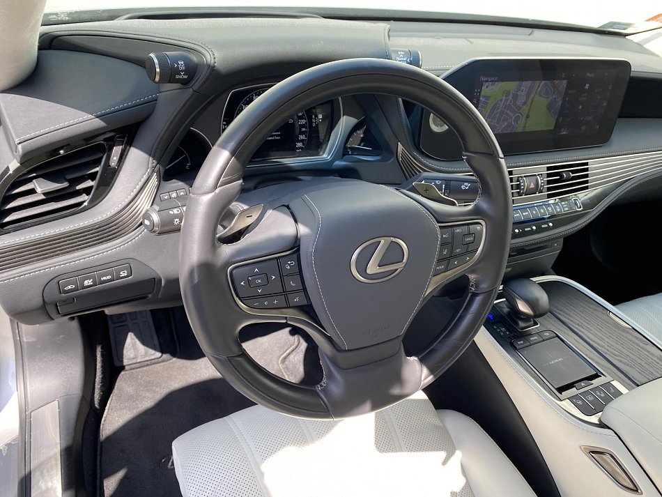 Lexus LS500H 3.5  4WD