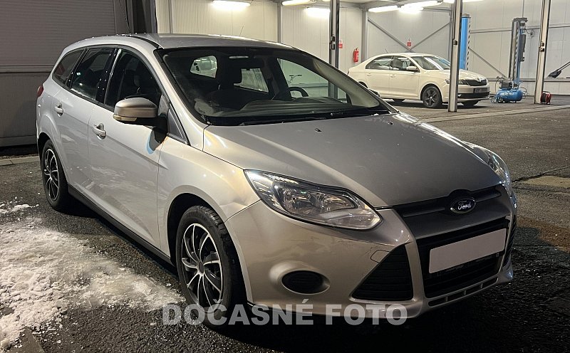 Ford Focus 1.6i 