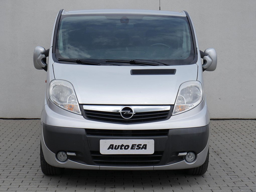 Opel Vivaro 2.0CDTi Tour 5míst