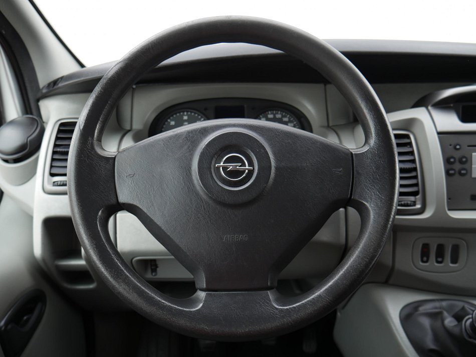Opel Vivaro 2.0CDTi Tour 5míst