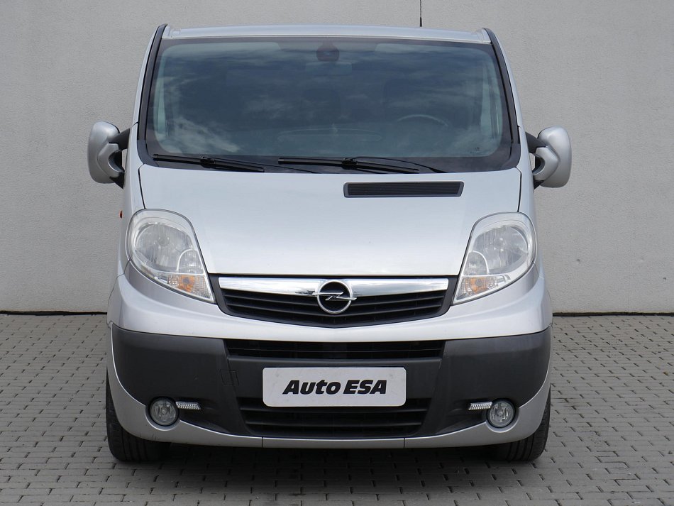 Opel Vivaro 2.0CDTi Tour 5míst