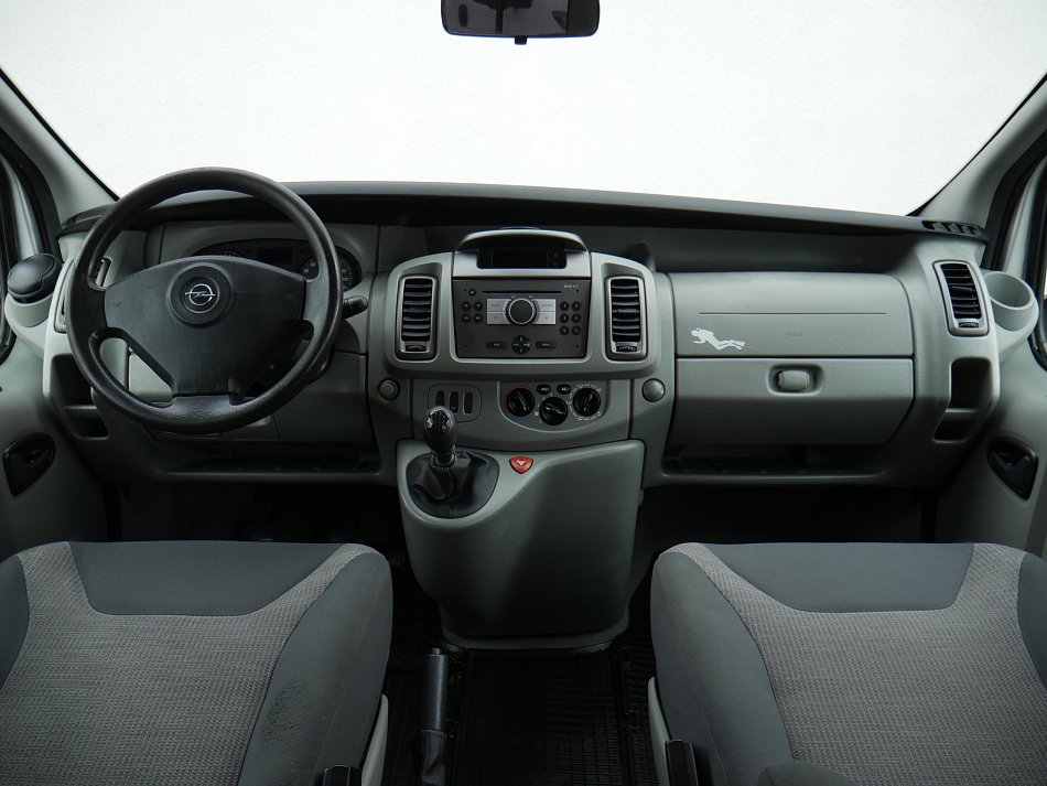 Opel Vivaro 2.0CDTi Tour 5míst