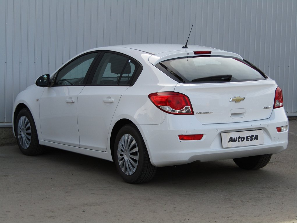 Chevrolet Cruze 1.8i 