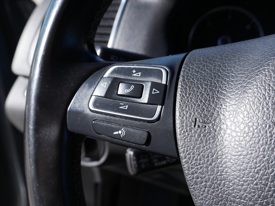 Volkswagen Sharan 2.0TDi 