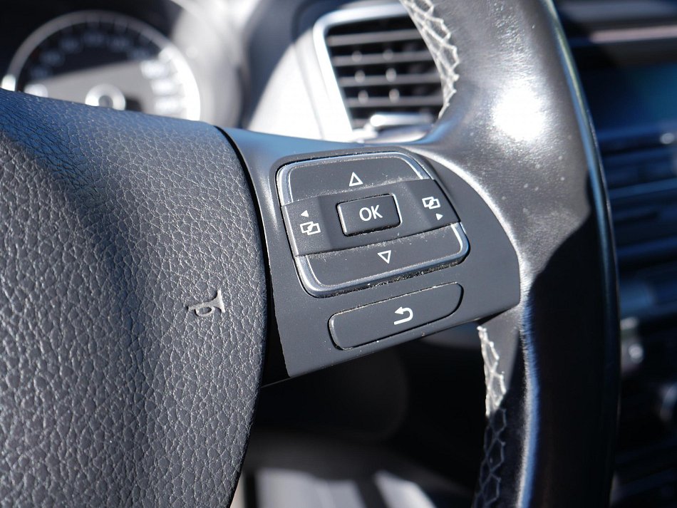 Volkswagen Sharan 2.0TDi 