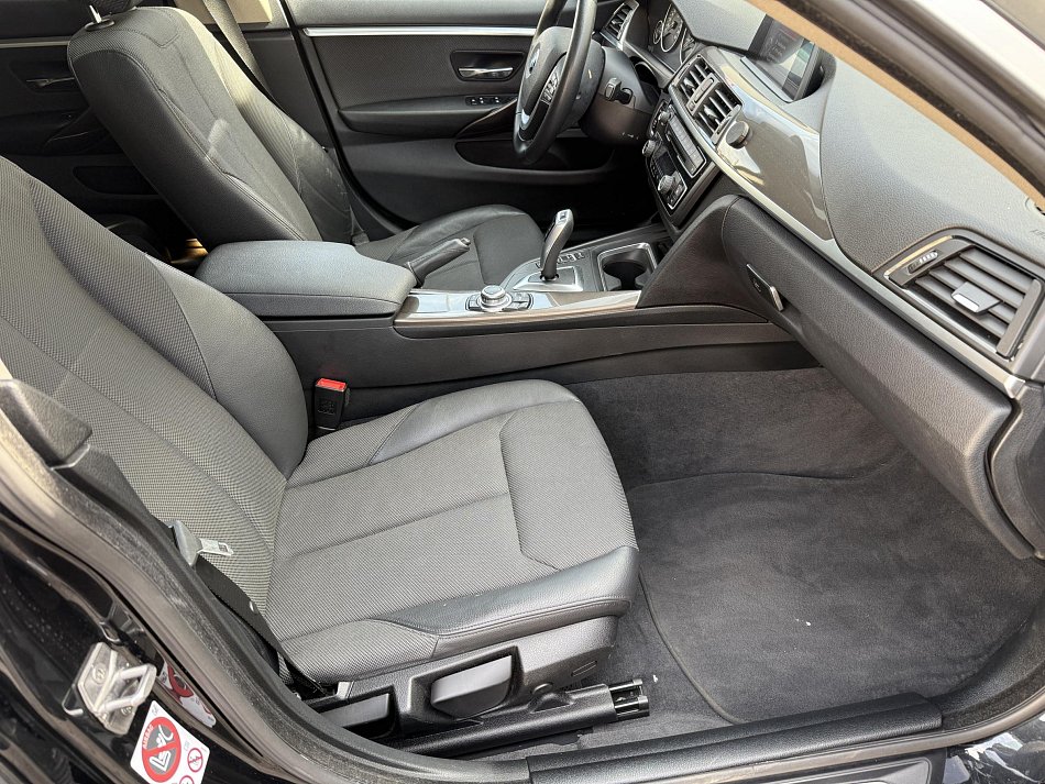 BMW Řada 4 2.0 D 