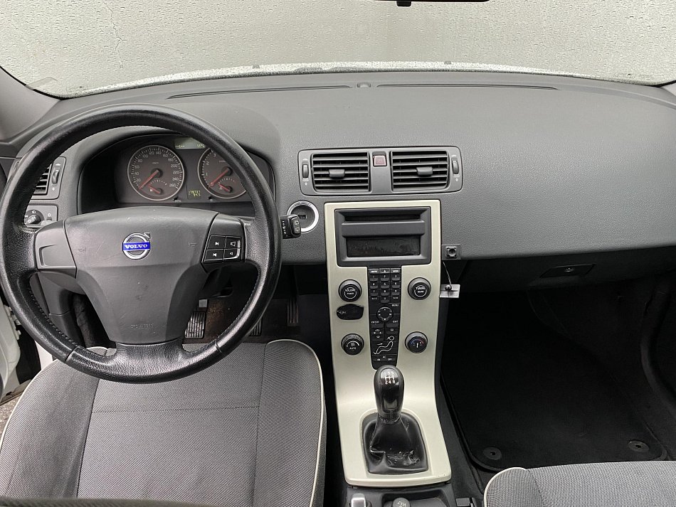 Volvo C30 1.6 i 